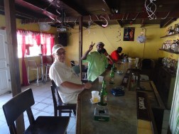 PAIKALLISESSA BAARISSA