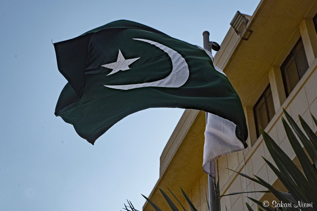 PK_200123 Pakistan_0018 Maan lippu Karachissa Sindhissä